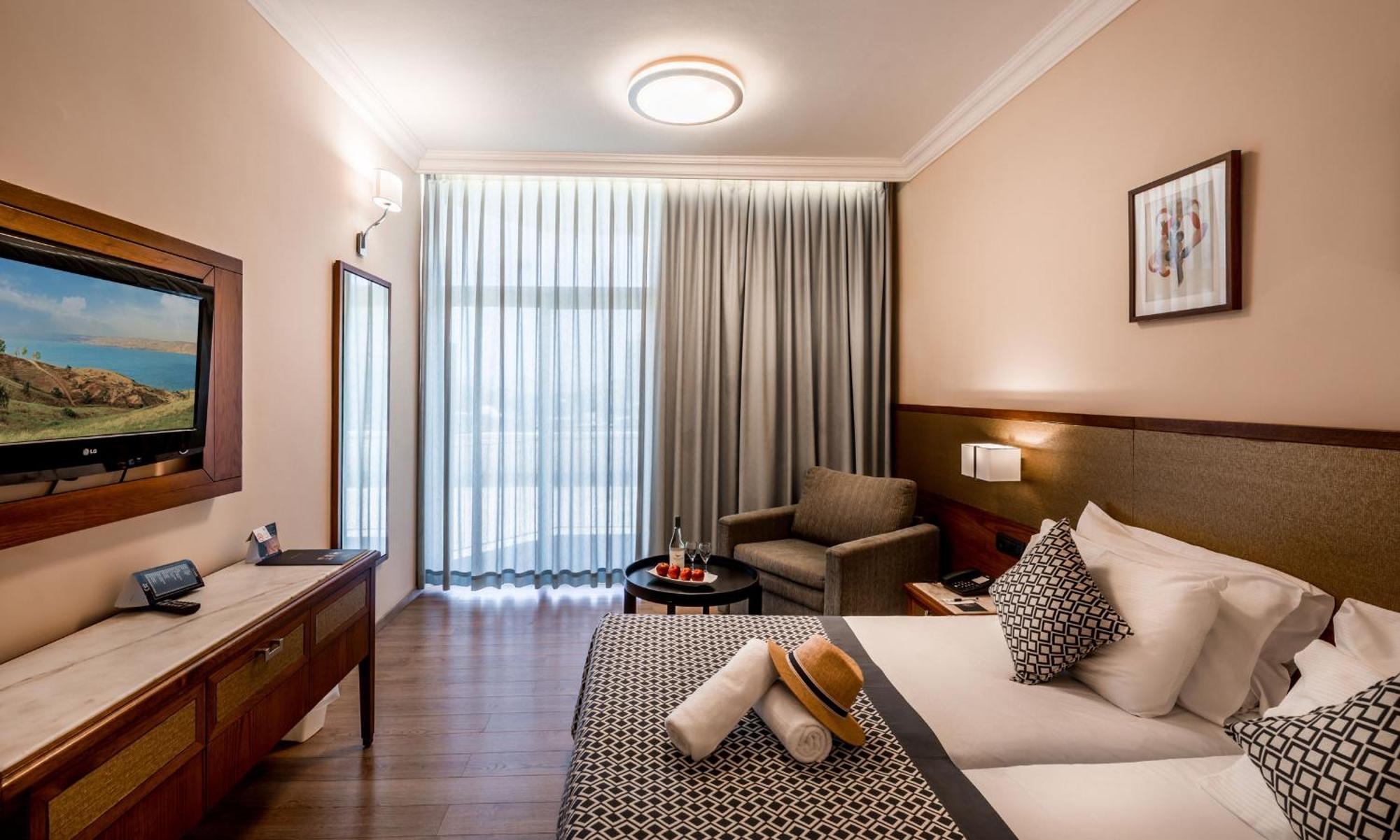 Caesar Premier Tiberias Hotel Zewnętrze zdjęcie